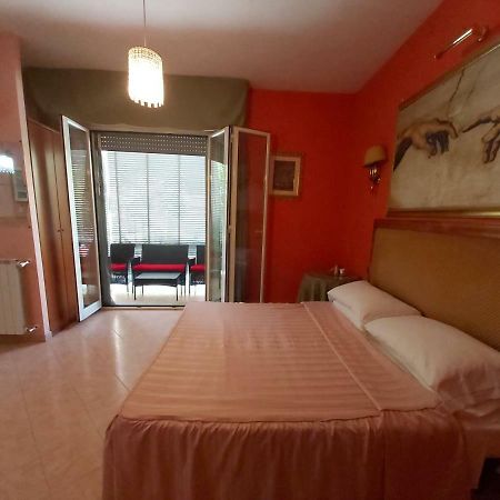Suites Oliveri Viale Marconi Rom Exterior foto